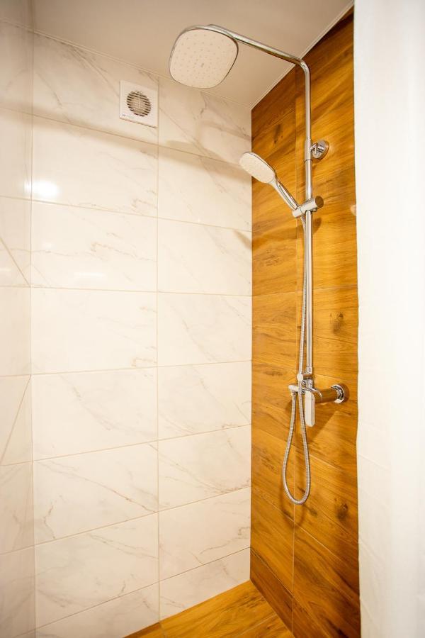 Luxury Apartment With 2 Bedrooms In The City Center Nikolayev Luaran gambar