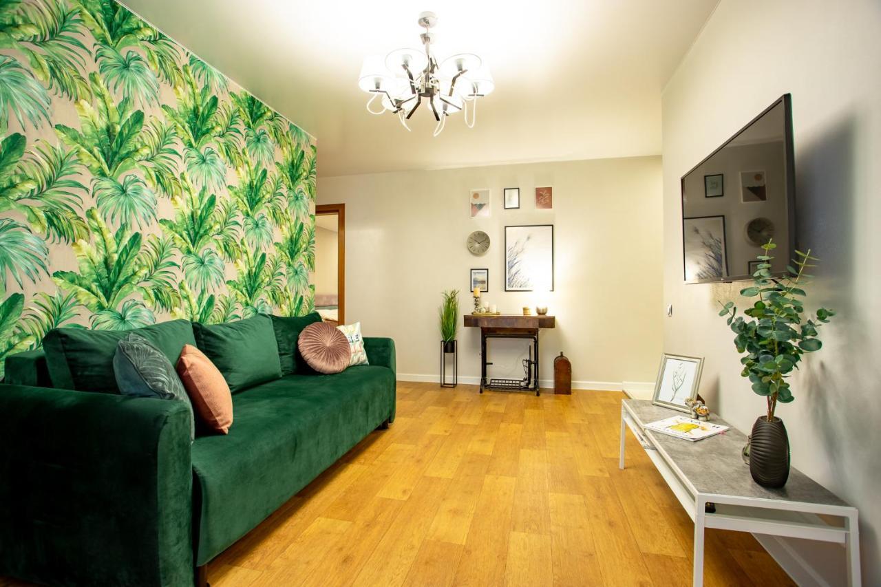 Luxury Apartment With 2 Bedrooms In The City Center Nikolayev Luaran gambar