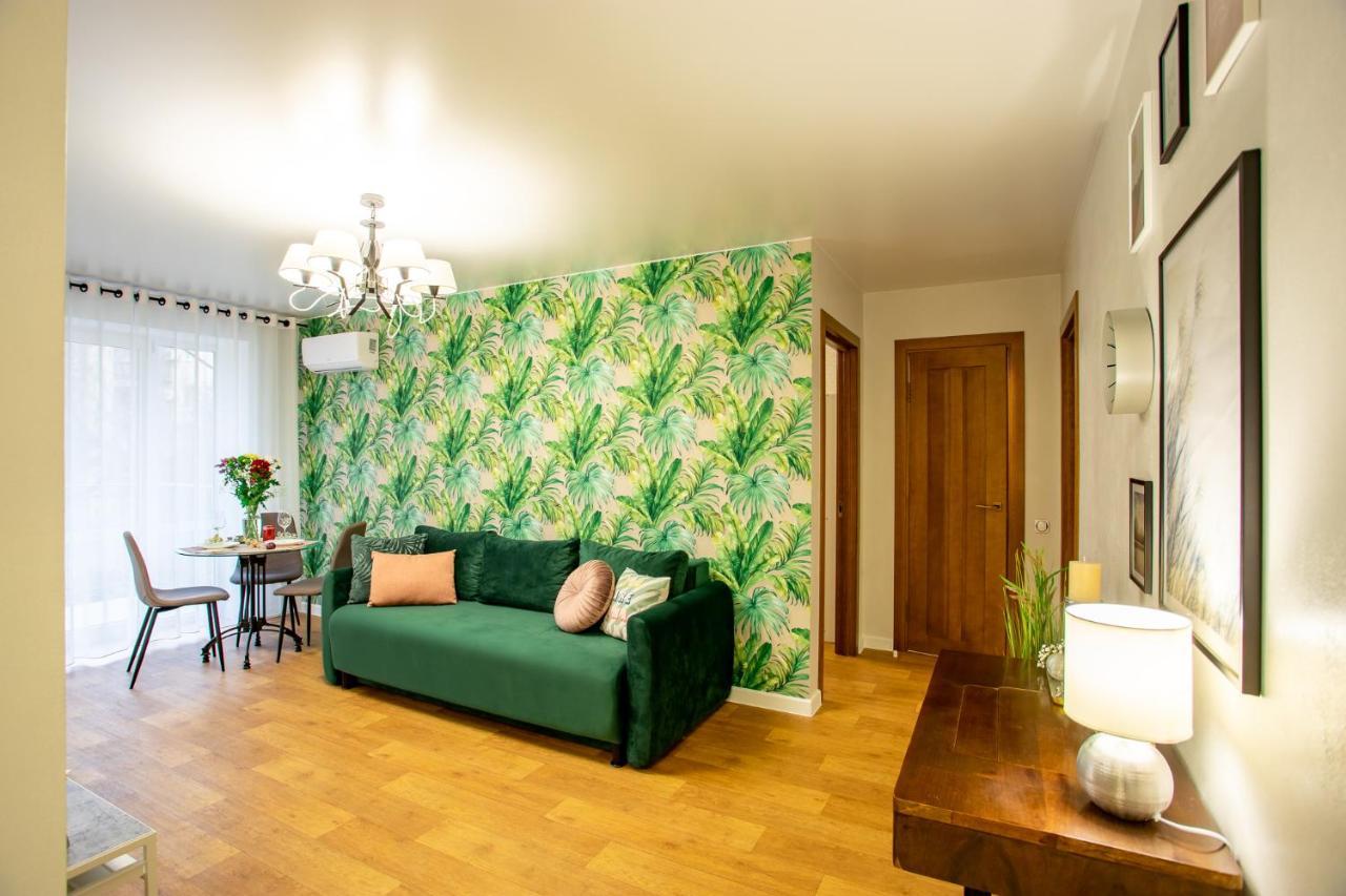 Luxury Apartment With 2 Bedrooms In The City Center Nikolayev Luaran gambar